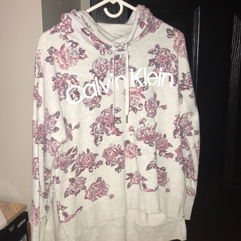 Calvin Klein sweatshirt